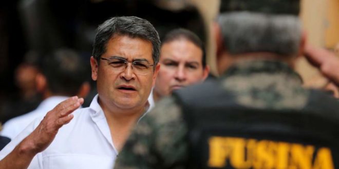 Presidente hondureño pide más policías y militares