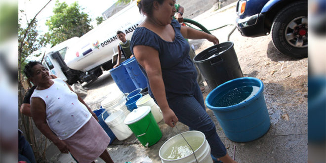 Eliseo Castro: La falta de agua es el peor obstáculo para el crecimiento económico en la capital