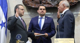 Juramentan a nuevos superintendentes de las Alianza Público Privada