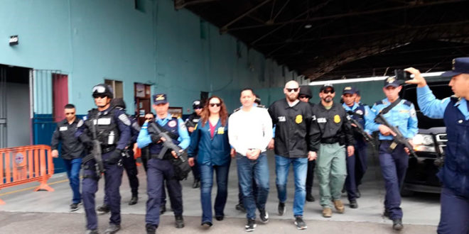 Extraditan hondureño a socio del cartel de Valle Valle