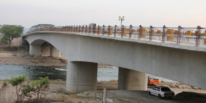 Habilitarán puente sobre el río Humuya en Santa Rita, Tela