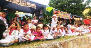 Escuela Jeremiah School celebra Día de la Hondureñidad y del Indio Lempira