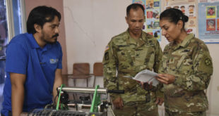 Fuerza de Tarea Conjunta Bravo y USAID donan equipo contra el dengue