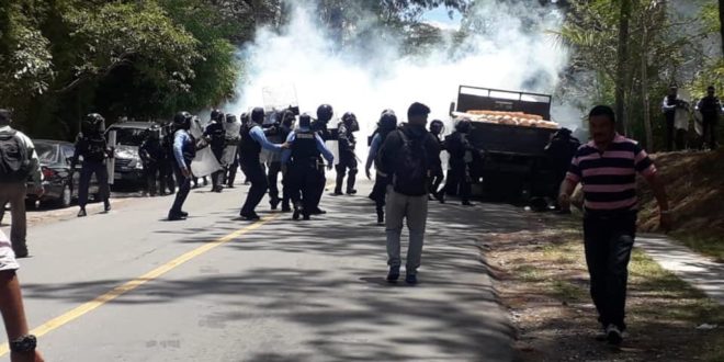 Por defender el Medio Ambiente desalojan a manifestantes cerca de Tegucigalpa