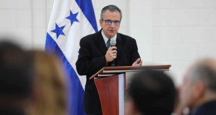 Honduras recibe estrategia nacional contra lavado de activos y financiamiento al terrorismo