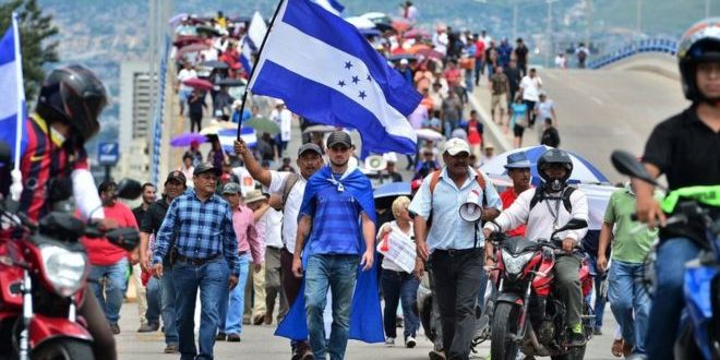 Llaman a hondureños a movilizarse este lunes en todo el país