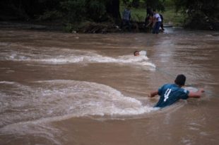 Declaran alerta verde en Valle por desbordamiento de río Goascorán