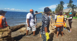 Aumentan desechos en el Río Motagua y playas de Omoa