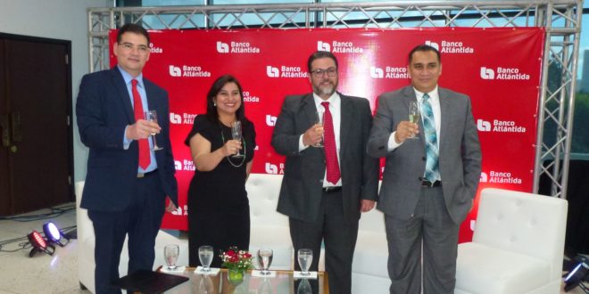 Banco Atlántida celebró 107 años de fundación premiando a sus clientes y lanzando nueva tecnología