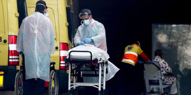 España registra otras 838 muertes por COVID-19 en 24 horas