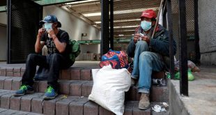 Congreso hondureño aprueba multa de L.200 a quien no use mascarillas