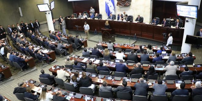 Honduras: Selección de la Corte Suprema debe basarse en el mérito