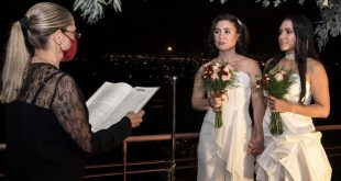 Costa Rica celebra el primer matrimonio entre dos mujeres