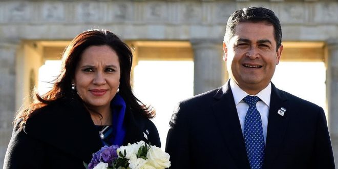 Presidente de Honduras y su esposa dan positivo a Covid-19