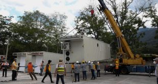 Así avanza la instalación del hospital móvil de San Pedro Sula