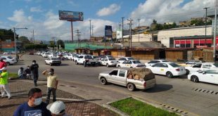 Taxistas protestan en Tegucigalpa y reiteran no pagarán matricula vehícular