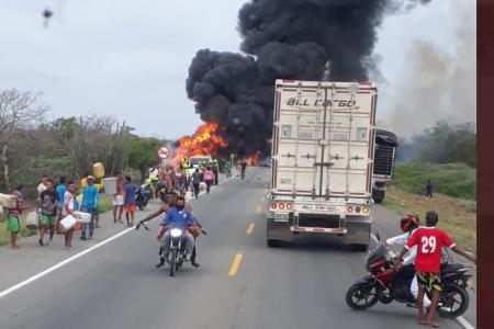 Explosión de camión cisterna deja 7 muertos y decenas de heridos en Colombia