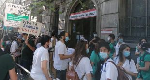 Médicos protestan en Madrid exigiendo mejores condiciones laborales