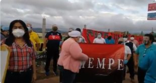 Sindicatos protestan y exigen publicación del decreto de aumento salarial