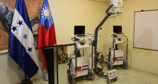 Embajada de China-Taiwán entrega equipo médico al Hospital San Felipe