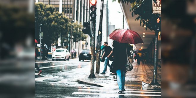 Lluvias y chubascos estarían presentes hoy en la mayor parte del país