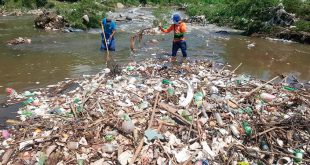 AMDC realiza limpieza en zonas afectadas por las lluvias de ayer