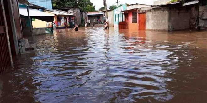 Copeco confirma dos muertos y 500 damnificados por las lluvias