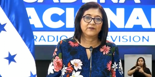 Mitzi Castro asume como nueva directora del Laboratorio Nacional de Vigilancia