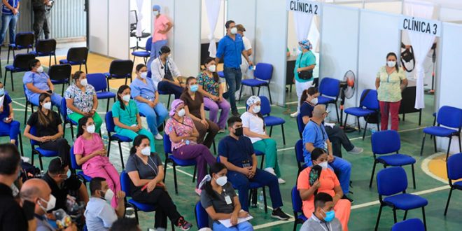 Salud envía apoyo a Roatán para la atención de pacientes con COVID-19