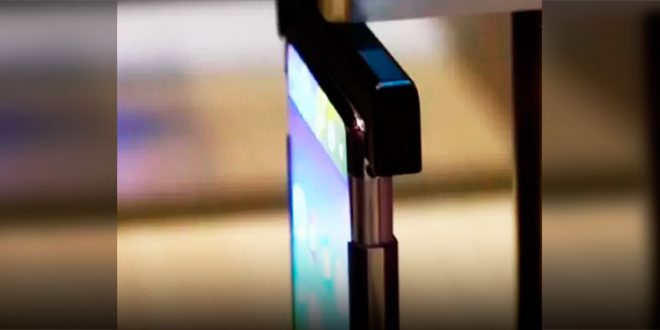 VIDEO: se filtran las imágenes del primer celular con una pantalla enrollable