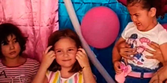 VIDEO: la pelea entre 2 hermanas en fiesta de cumpleaños que se volvió viral
