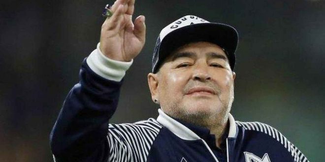 Diego Maradona ya descansa en paz junto a sus padres
