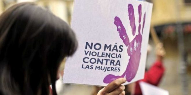 Cada 20 horas una mujer es víctima de desplazamiento forzado en Honduras: Candeh