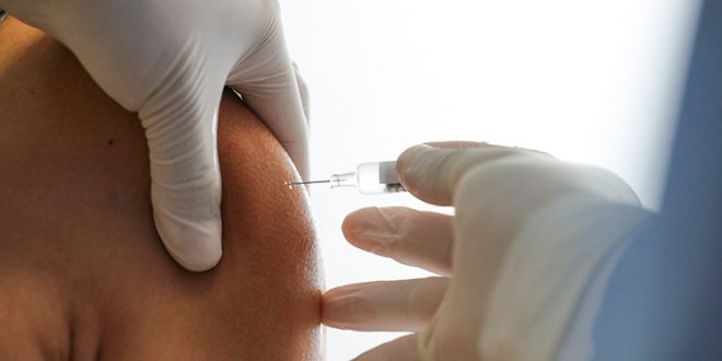 Personal de Salud, tercera edad y enfermos crónicos serán los primeros en vacunarse contra el COVID-19