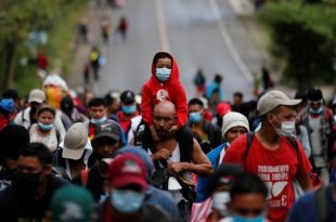 Al menos 21 contagios de Covid-19 dentro de caravana migrante hondureña