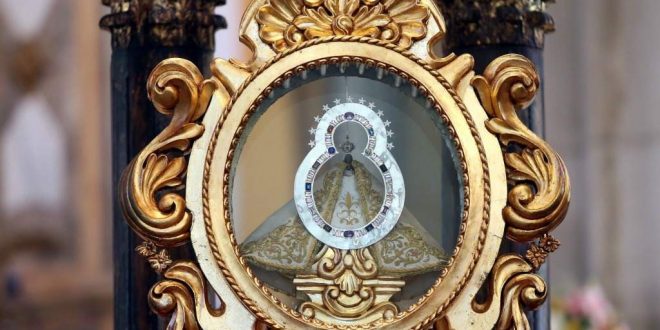 ¡Honduras celebra el 274 aniversario del hallazgo de la Virgen de Suyapa!