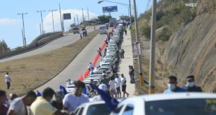 Impresionante caravana de Papi a la Orden y David Chávez recorre la capital