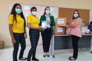 Educación entrega insumos de bioseguridad a Institutos Técnicos