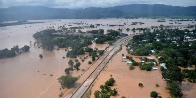 Gobierno hondureño se “olvido” del Valle de Sula tras Eta e Iota, denuncia sector privado