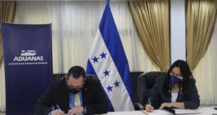 Aduanas Honduras y Cancillería firman convenio