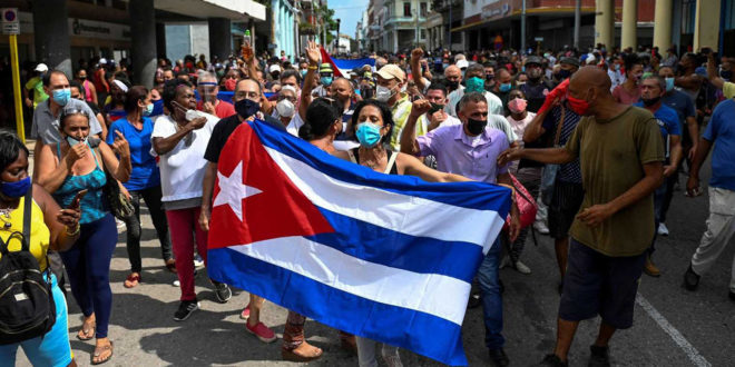 44 ONGs y medios independientes exigen detener represión en Cuba