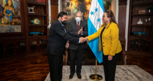 Roberto Quesada juramentado como nuevo embajador de Honduras ante la OEA