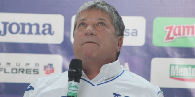 El “Bolillo” Gómez ya no es más técnico de la "débil" Selección de Honduras