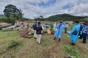 Exhuman cadáver de indígena Lenca asesinado en Honduras