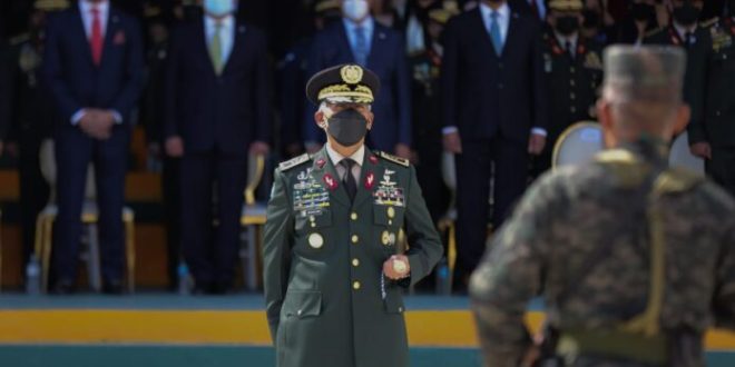 Honduras: 150 militares depurados buscan regresar a las FFAA