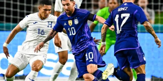 Argentina goleó 3-0 a Honduras con un doblete de Lionel Messi