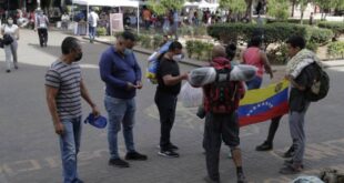 Piden a migrantes venezolanos seguir recomendación hecha por EEUU